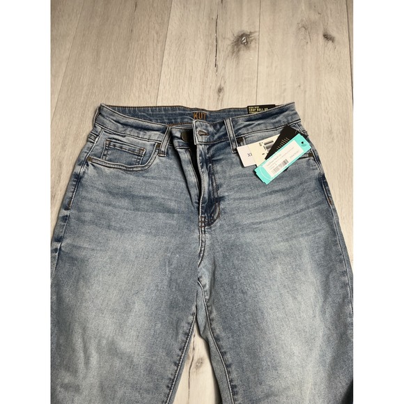 KUT from the Kloth Lauren High Rise Crop Straight Leg 6 Indigo Stitch Fix NWT - Picture 8 of 9